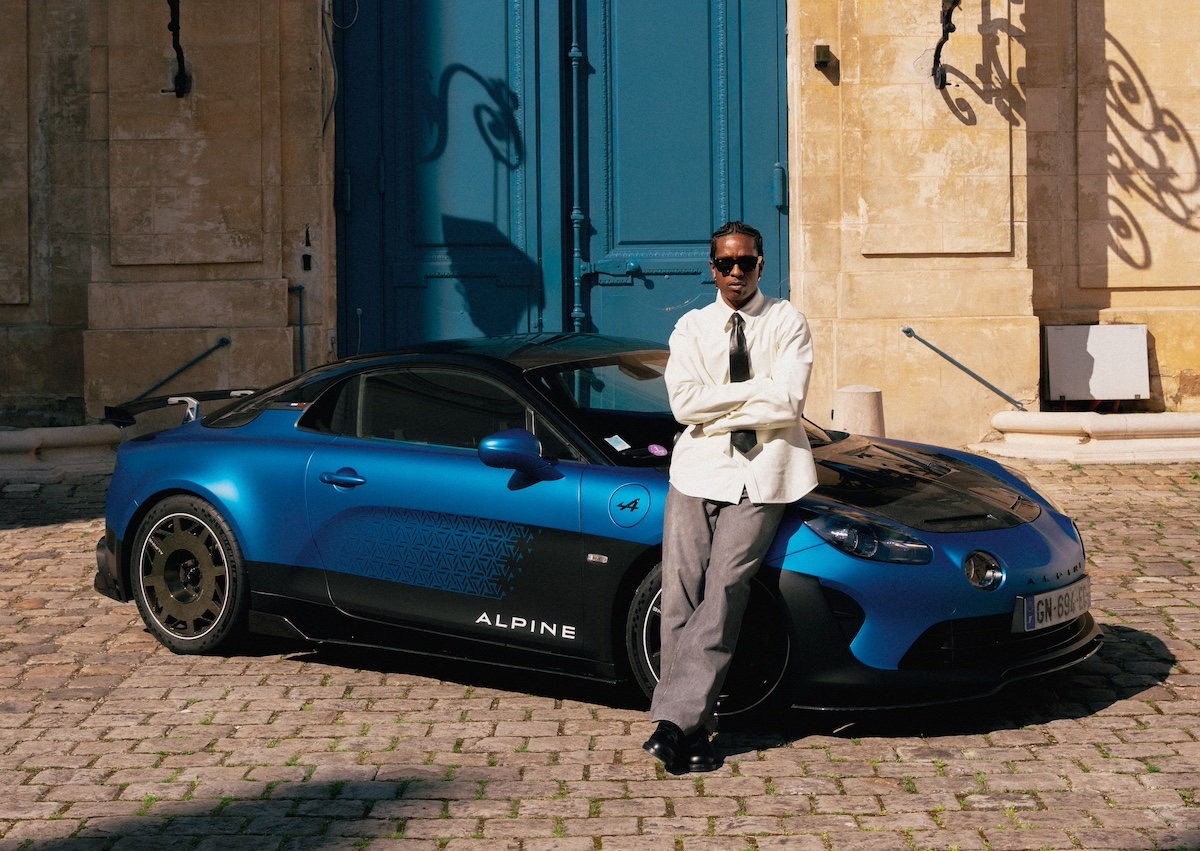 Alpine e A$AP Rocky insieme a Parigi per il debutto di American Sabotage Alpine e A$AP Rocky insieme a Parigi per il debutto di American Sabotage