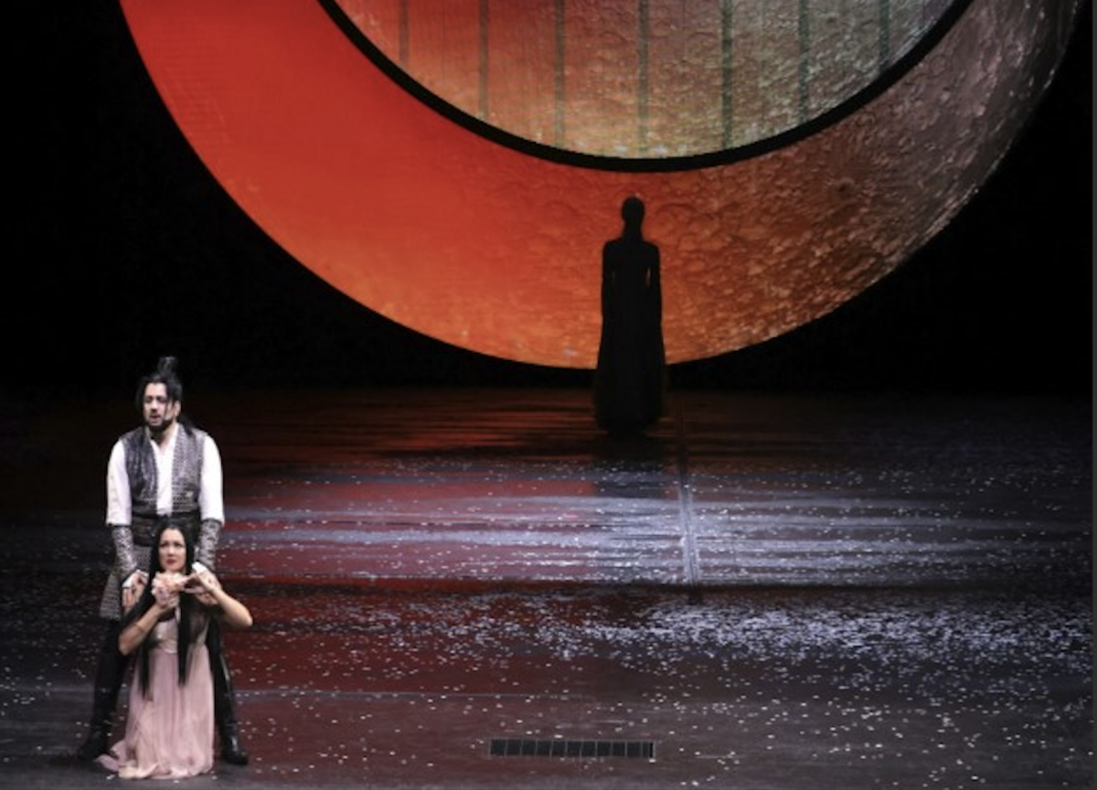 Turandot, grande spettacolo visivo nel centenario di Puccini Turandot, grande spettacolo visivo nel centenario di Puccini