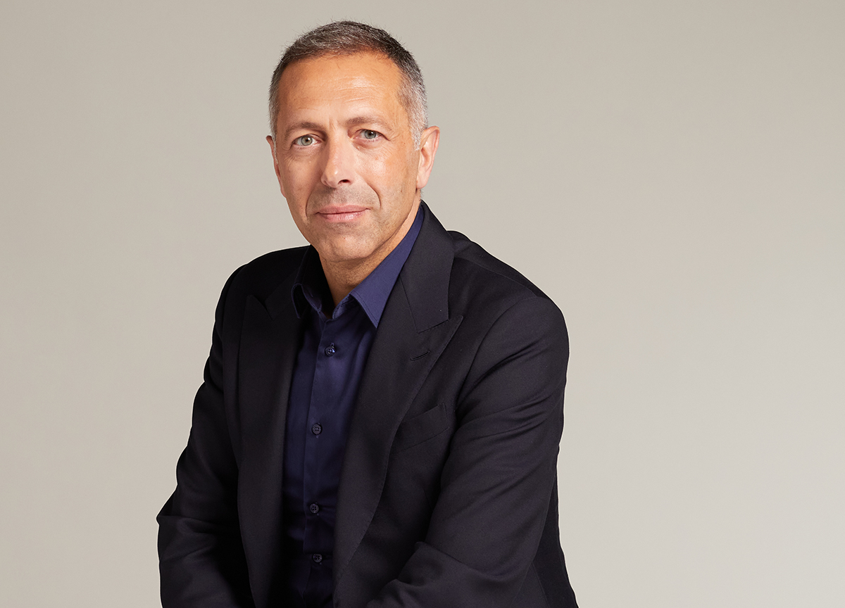 Lvmh, cambio della guardia in Givenchy: Alessandro Valenti nominato Ceo Lvmh, cambio della guardia in Givenchy: Alessandro Valenti nominato Ceo