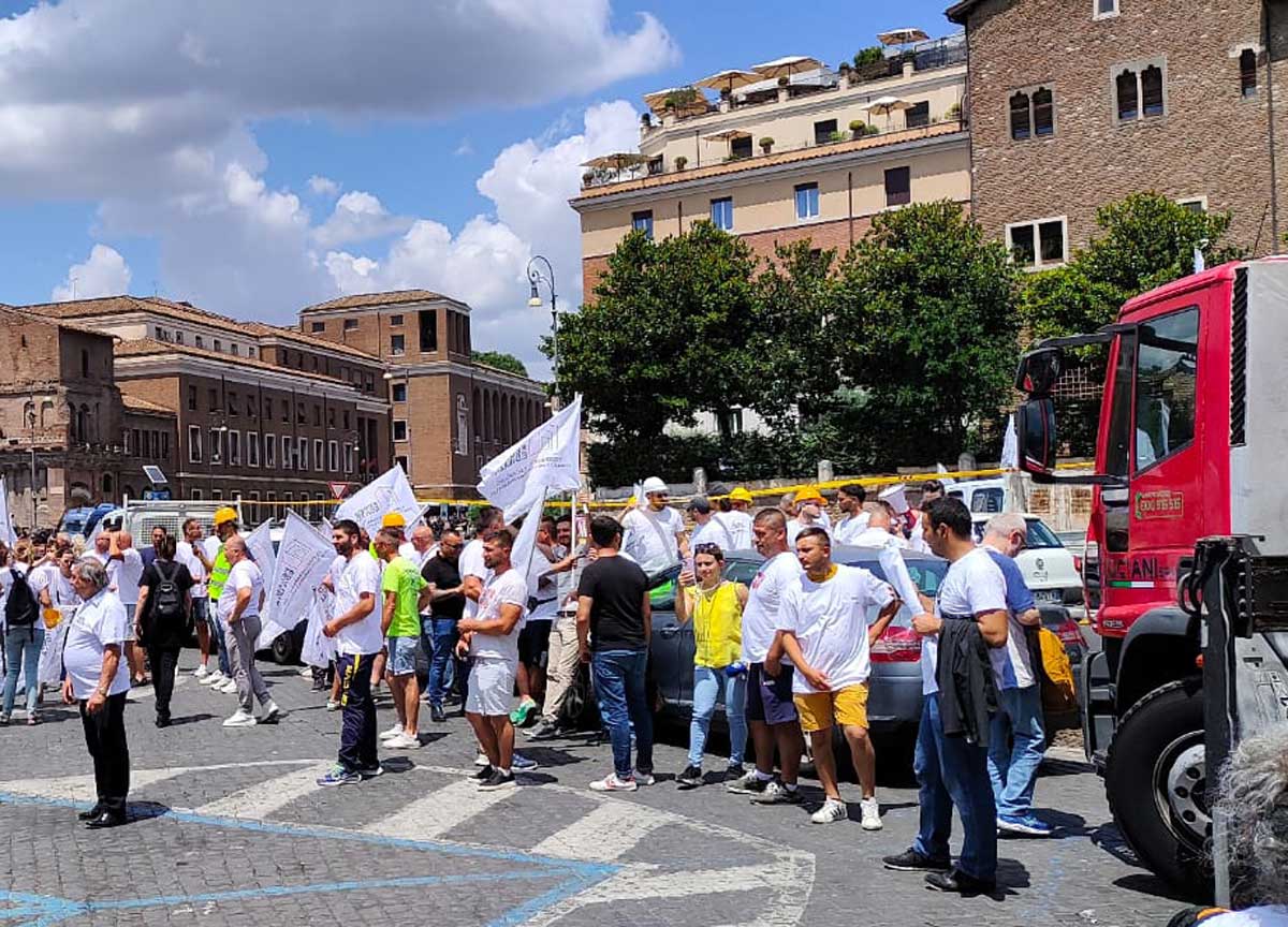 Superbonus, in piazza la catastrofe: 1,7mln di famiglie e 600 mila imprese