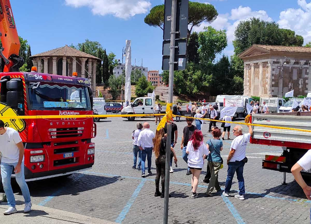 Superbonus, in piazza la catastrofe: 1,7mln di famiglie e 600 mila imprese