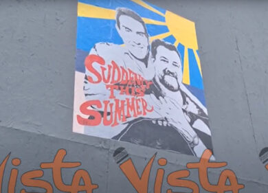 A Milano Vannacci e Salvini “Coppia dell’estate”, i due abbracciati nell’ultimo murale di Rigaff