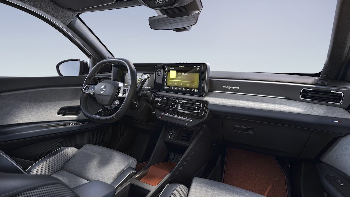 Renault e l’evoluzione dei touchscreen: un viaggio tra design e innovazione Renault e l’evoluzione dei touchscreen: un viaggio tra design e innovazione