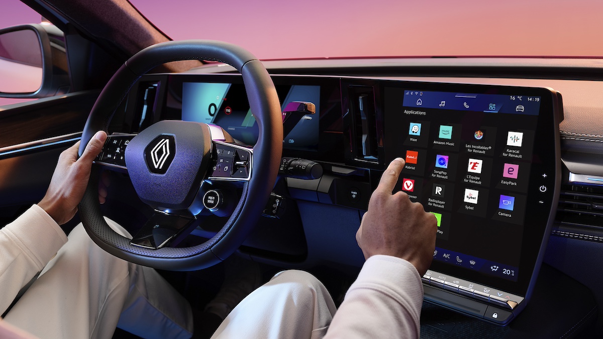 Renault e l’evoluzione dei touchscreen: un viaggio tra design e innovazione Renault e l’evoluzione dei touchscreen: un viaggio tra design e innovazione