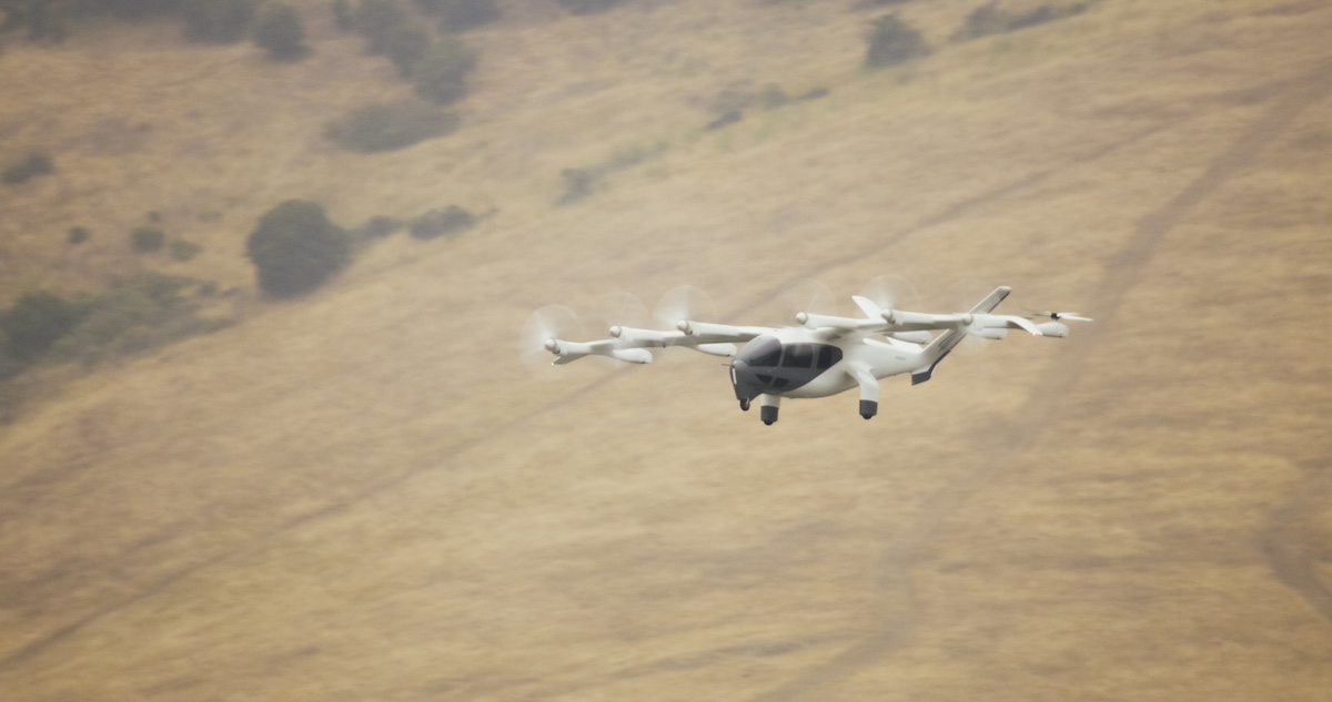 Stellantis investe 55 milioni in Archer Aviation per lo sviluppo di eVTOL Stellantis investe 55 milioni in Archer Aviation per lo sviluppo di eVTOL