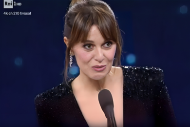 Paola Cortellesi, collezione di premi: messo in cassaforte anche Globo d’Oro