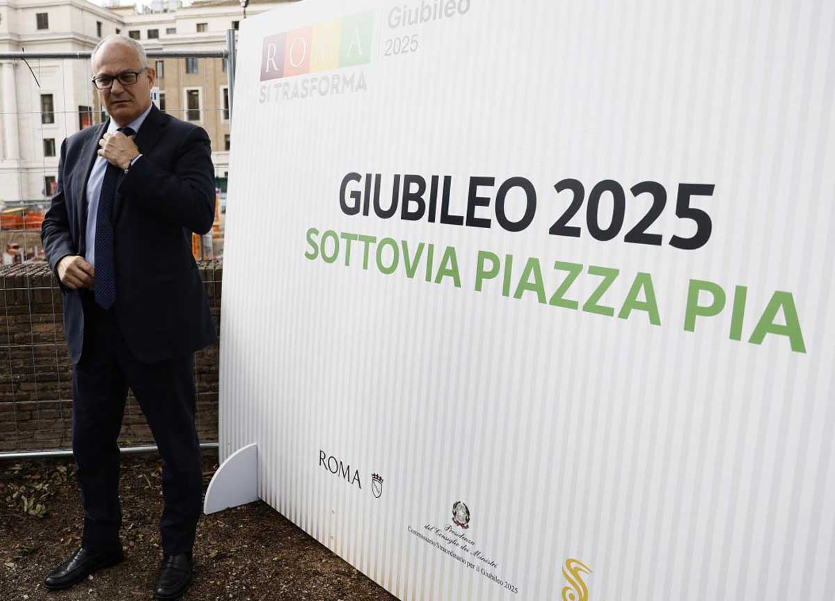 Lavori Giubileo a piazza Pia, spunta il portico di Caligola: nuovo stop