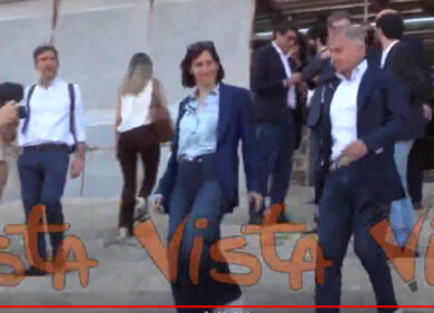 Autonomia differenziata/ Conte, Schlein, Landini e Avs presentano il referendum in Cassazione