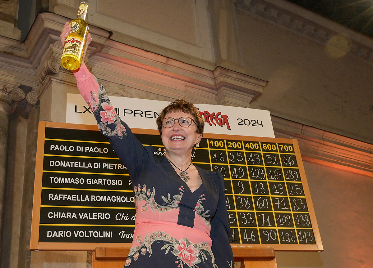 Premio Strega a Donatella Di Pietrantonio con “L’età fragile” Premio Strega a Donatella Di Pietrantonio con “L’età fragile”