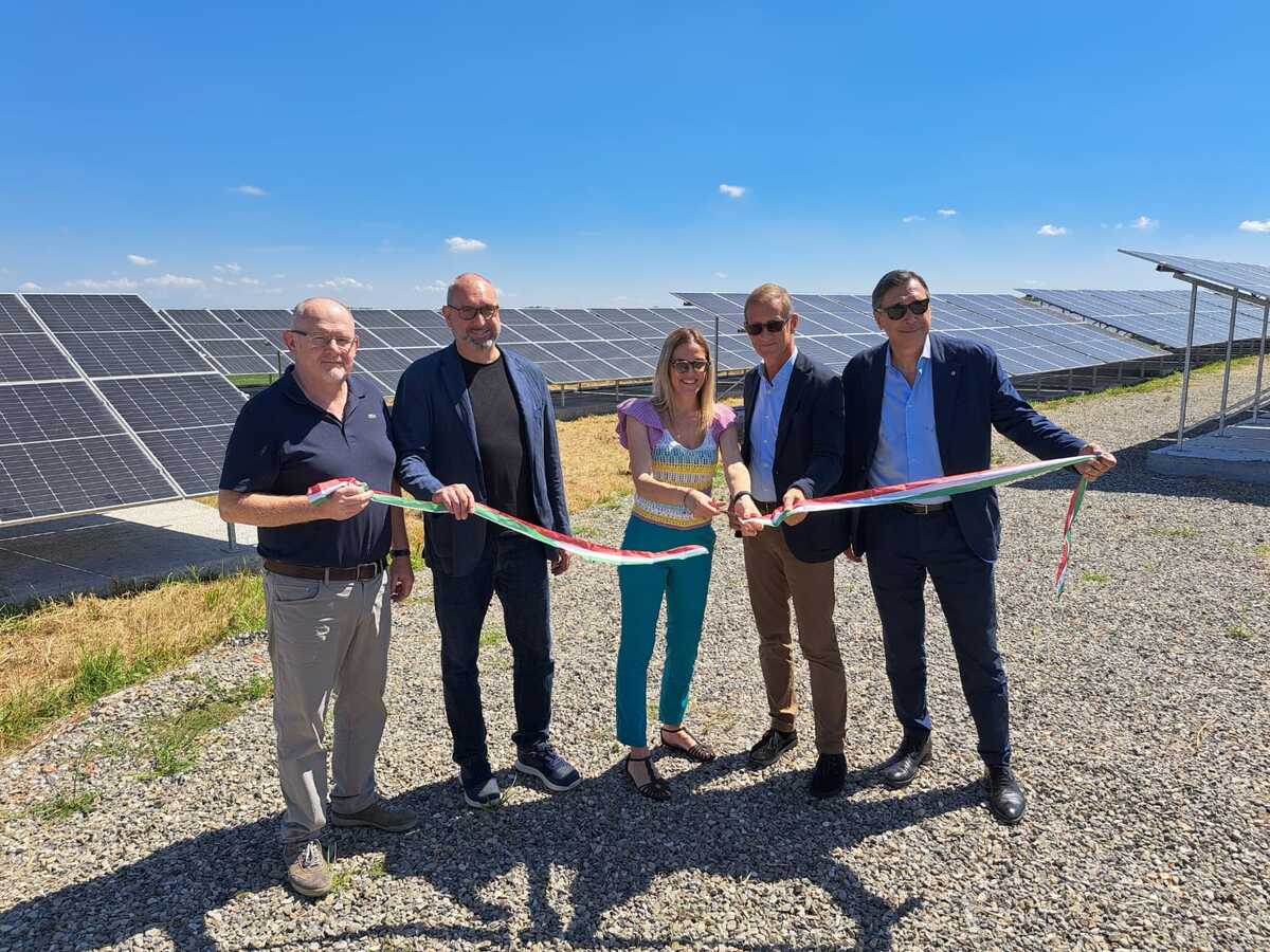 Iren Smart Solutions: inaugurata la CER Emilia Ovest con LegaCoop Iren Smart Solutions: inaugurata la CER Emilia Ovest con LegaCoop