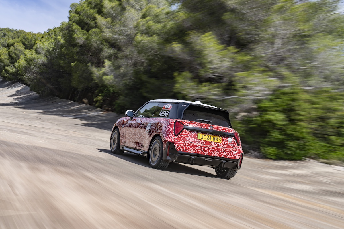 La MINI John Cooper Works elettrica debutta al Goodwood Festival of Speed La MINI John Cooper Works elettrica debutta al Goodwood Festival of Speed