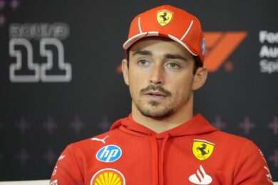 Ferrari, Leclerc si sfoga dopo Silverstone: “Incubo, gara buttata nel cesso”