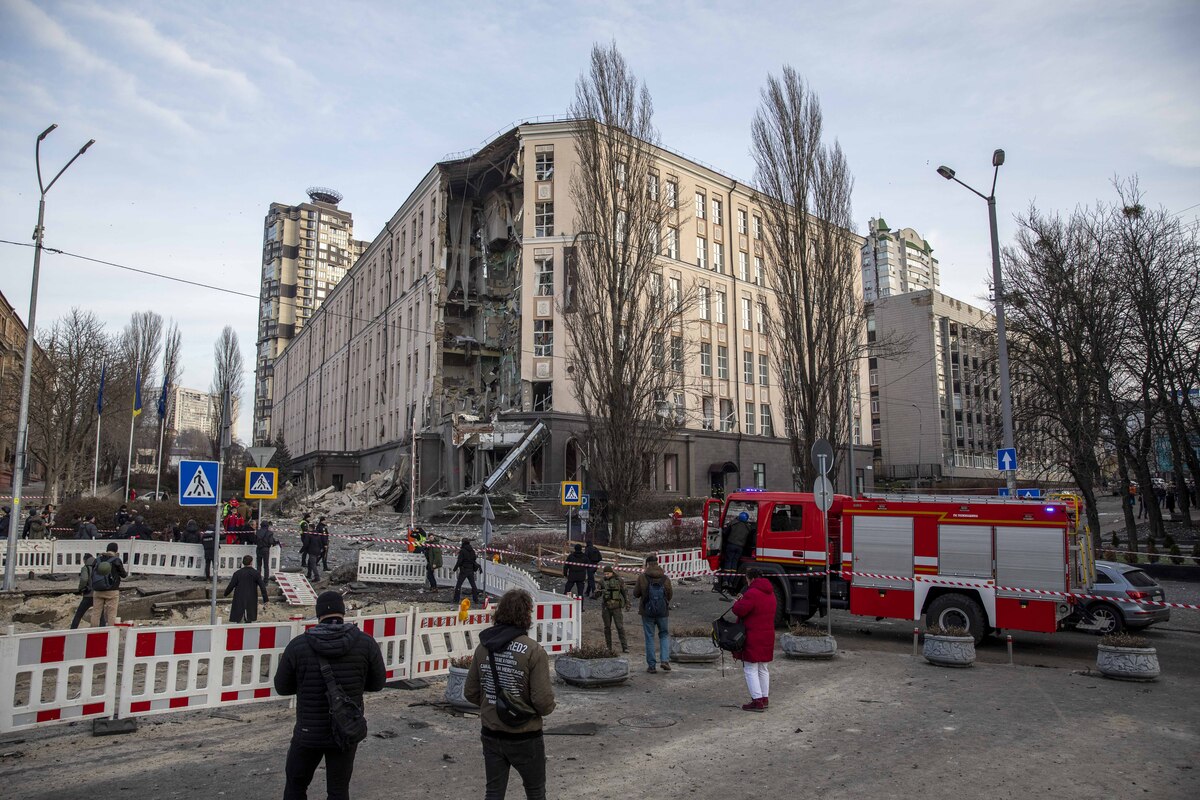 Ucraina, missili su Kiev. Bombardato anche l’ospedale pediatrico Ucraina, missili su Kiev. Bombardato anche l’ospedale pediatrico