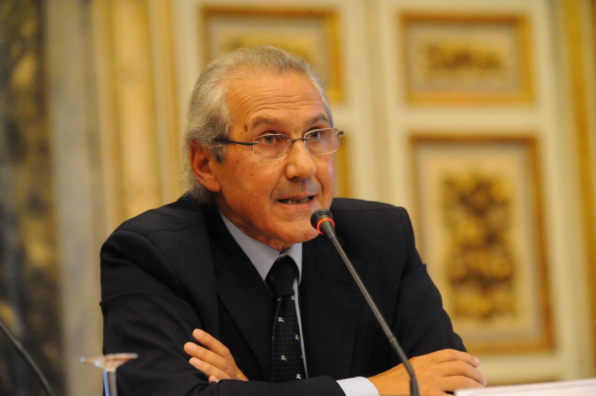 Mafia, il pm Natoli fa scena muta. Il caso si allarga, indagato un generale Mafia, il pm Natoli fa scena muta. Il caso si allarga, indagato un generale