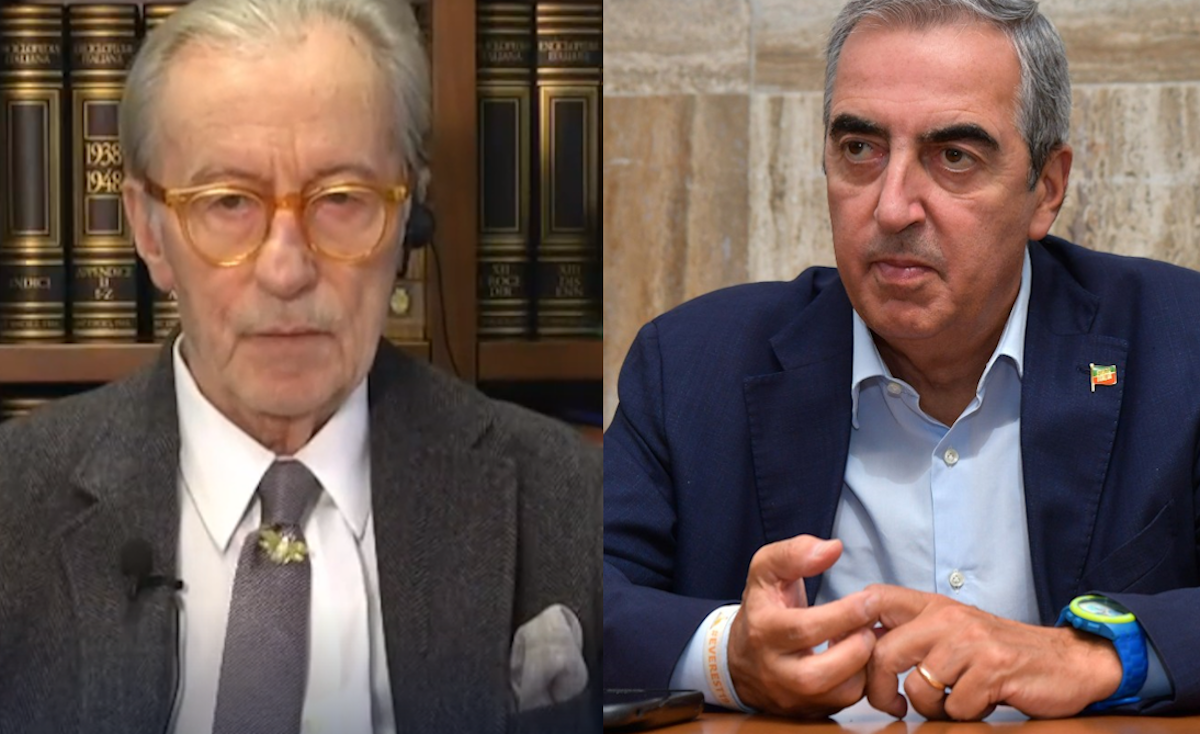 Feltri-Gasparri, la lite continua: “Ritirati fai schifo”, “Chiama la badante” Feltri-Gasparri, la lite continua: “Ritirati fai schifo”, “Chiama la badante”