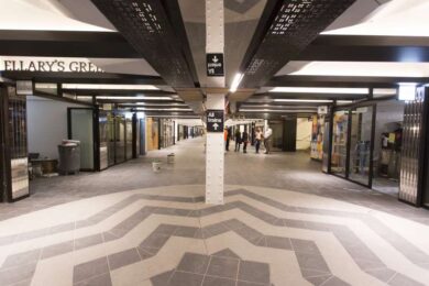 New York, chiudono i negozi nella metro: colpa del lavoro da remoto