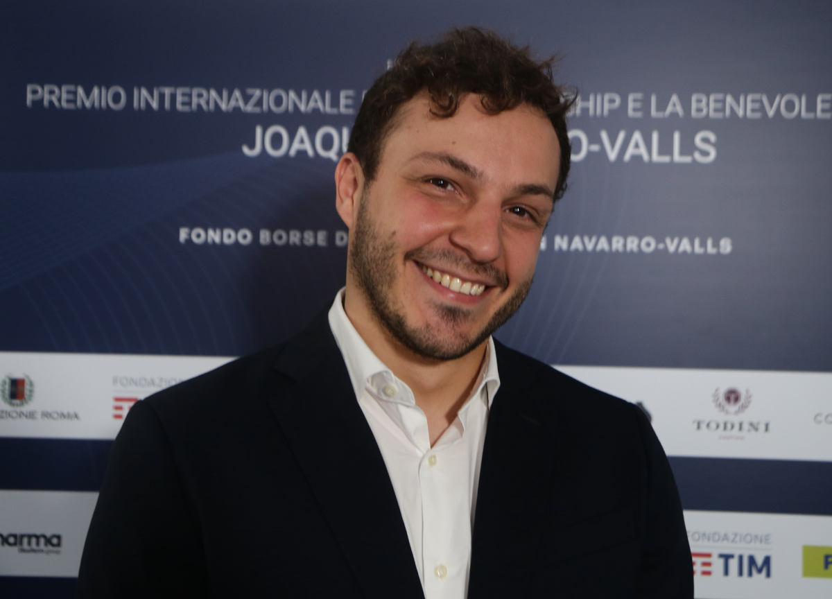 Premio Navarro-Valls, a Lina Tombolato Doris e a Nicolò Govoni il riconoscimento per la Leadership e la Benevolenza Premio Navarro-Valls, a Lina Tombolato Doris e a Nicolò Govoni il riconoscimento per la Leadership e la Benevolenza