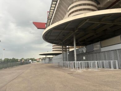 Taylor Swift a Milano tra mito e realtà: dove sono i fan in coda da settimane?