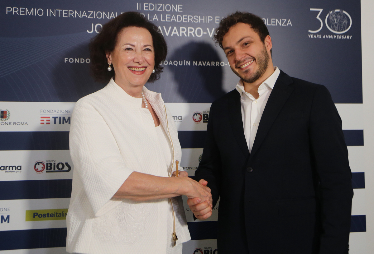 Premio Navarro-Valls assegnato a Lina Tombolato Doris e Nicolò Govoni