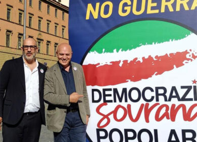 Marco Rizzo in mare aperto con DSP. Lascia il PC e saluta Alemanno