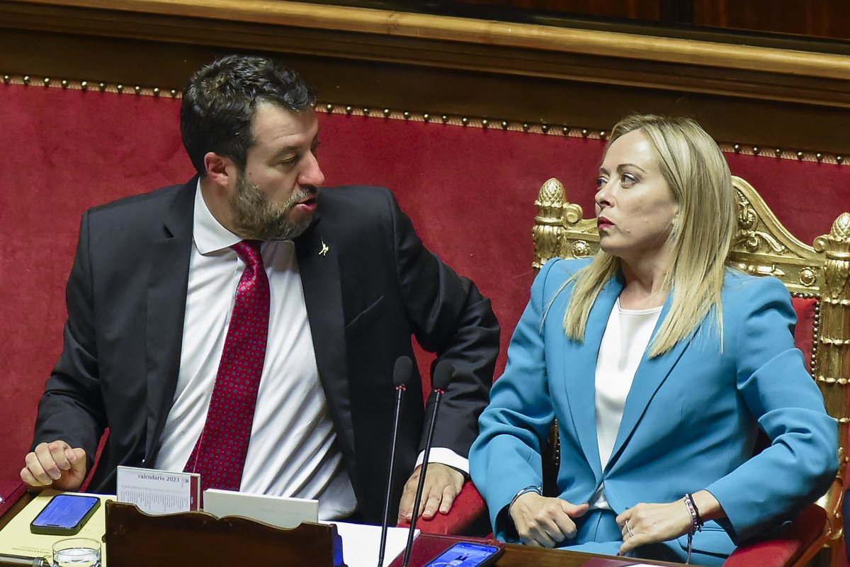 La Lega pacifista provoca irritazione a Palazzo Chigi. Meloni pensa alle urne La Lega pacifista provoca irritazione a Palazzo Chigi. Meloni pensa alle urne