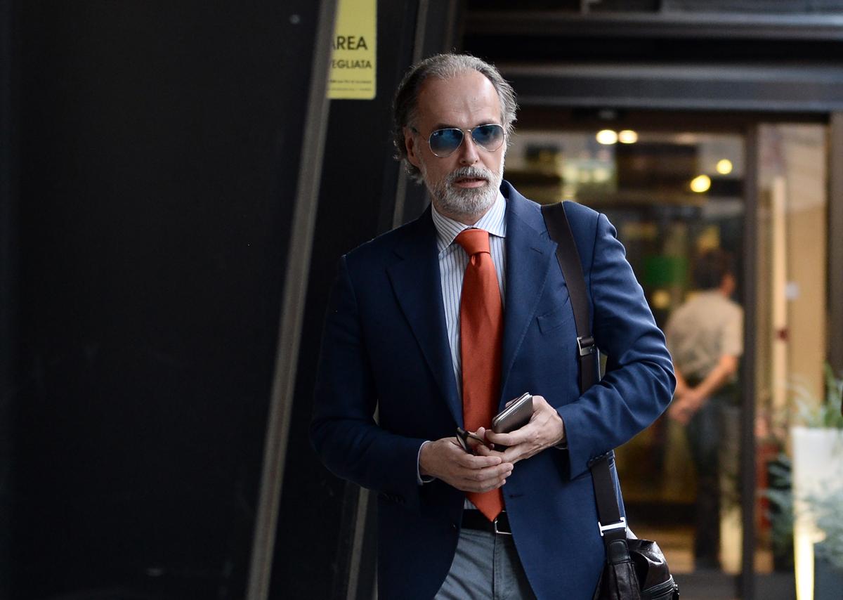 Rai, la nomina di Rossi come ad è a rischio. Meloni stufa: “Che state a fa?” Rai, la nomina di Rossi come ad è a rischio. Meloni stufa: “Che state a fa?”