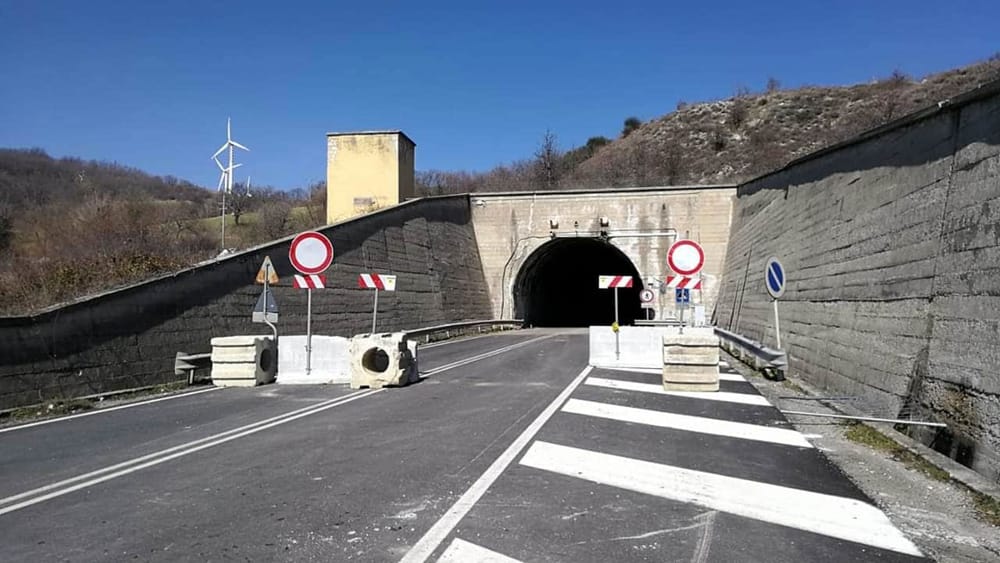 Monti Dauni, Galleria Passo del Lupo: l’eterna incompiuta blocca e isola