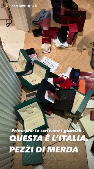 Furto a casa Zaccagni-Nasti: svaligiata la collezione di Rolex. FOTO