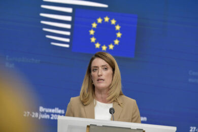 Ue, Roberta Metsola riconfermata presidente del Parlamento europeo