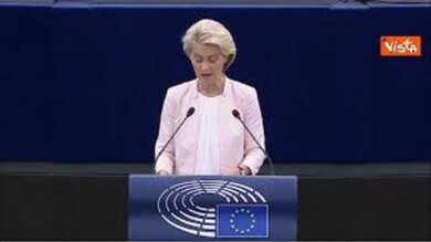 Von der Leyen: “Lavorare per porre fine a violenza su donne”