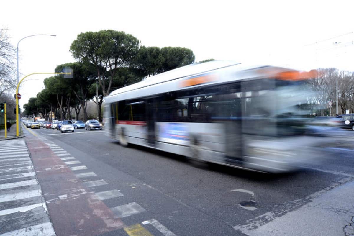 Trasporti, quattro ore di sciopero mettono in ginocchio la Capitale Trasporti, quattro ore di sciopero mettono in ginocchio la Capitale