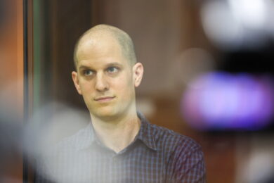 Russia, giornalista americano condannato a 16 anni di carcere per spionaggio