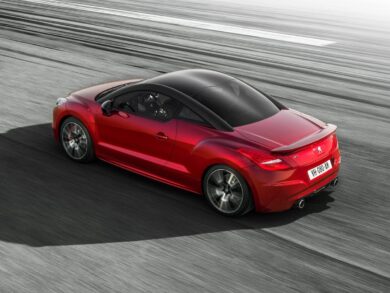 Peugeot RCZ: storia e fascino di un’instant classic