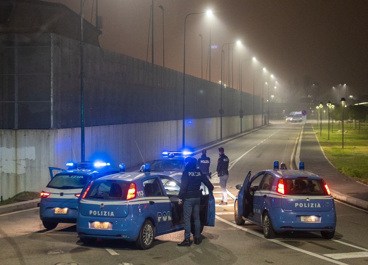Evasi dal carcere di Casal del Marmo, preso a Colle Oppio il terzo fuggitivo Evasi dal carcere di Casal del Marmo, preso a Colle Oppio il terzo fuggitivo