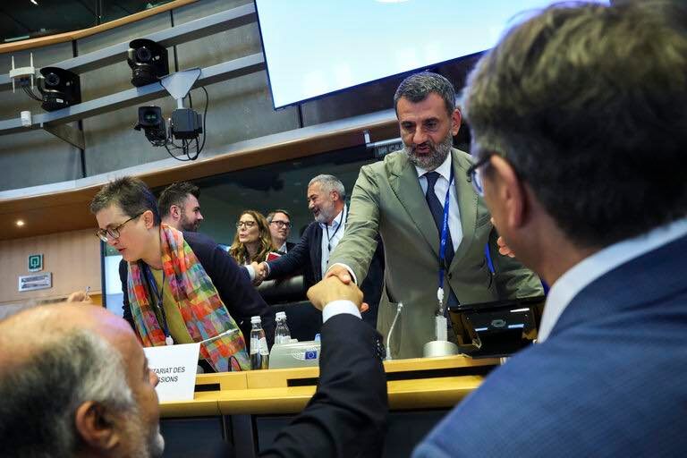 Unione Europea, Antonio Decaro presidente Commissione Ambiente