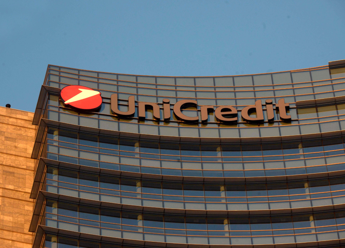 UniCredit guida un pool di banche nel finanziamento di 75 mln al Gruppo Favini UniCredit guida un pool di banche nel finanziamento di 75 mln al Gruppo Favini