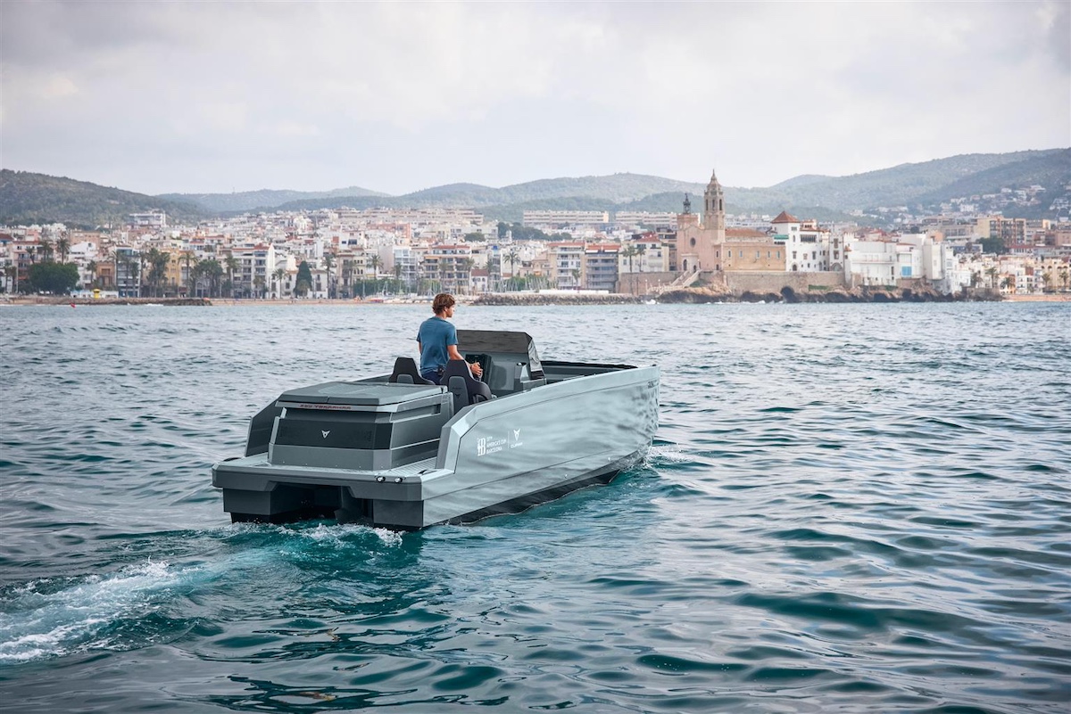 CUPRA oltre l’automotive,  nasce la  partnership con la 37a Louis Vuitton America’s Cup