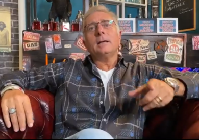 Bonolis contro Sanremo: “Come una lunga puntata di Domenica In”