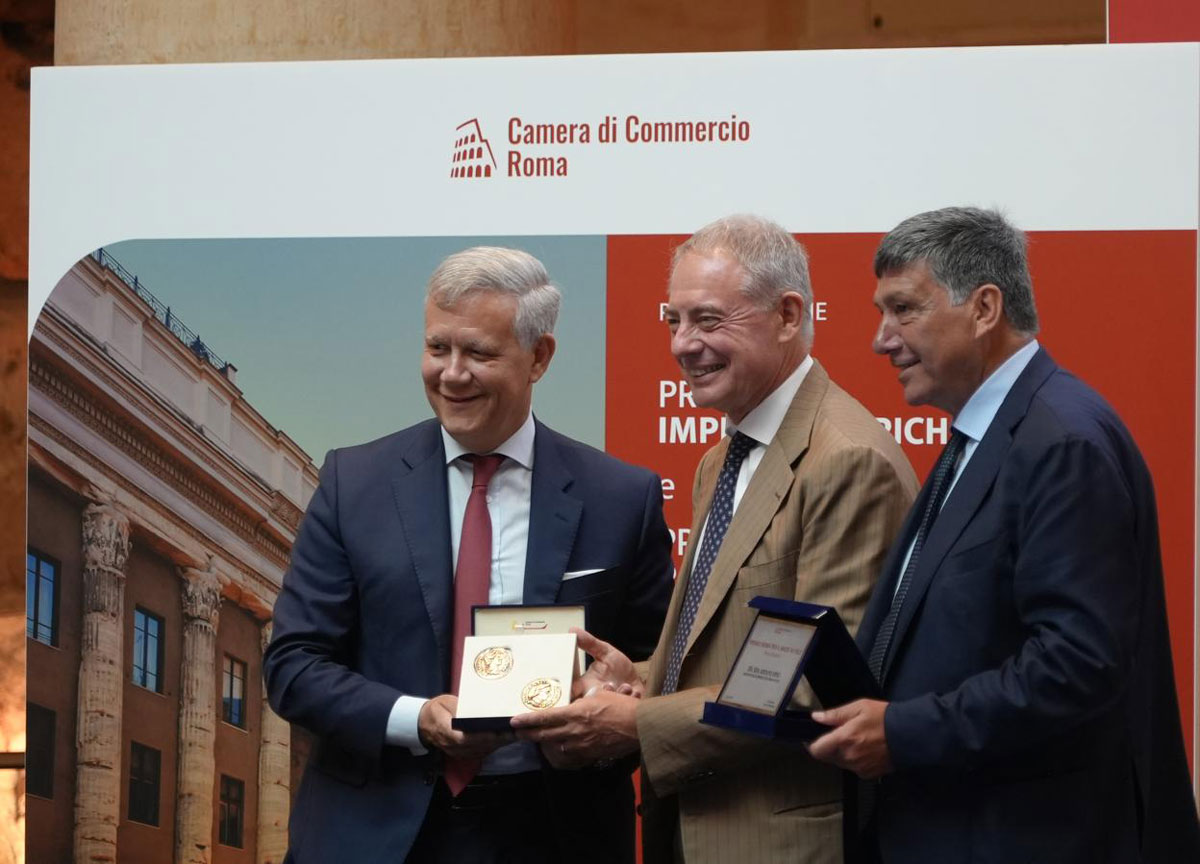 Imprese storiche: dai biscotti all’oreficeria, gli oscar della Camera di Commercio Imprese storiche: dai biscotti all’oreficeria, gli oscar della Camera di Commercio