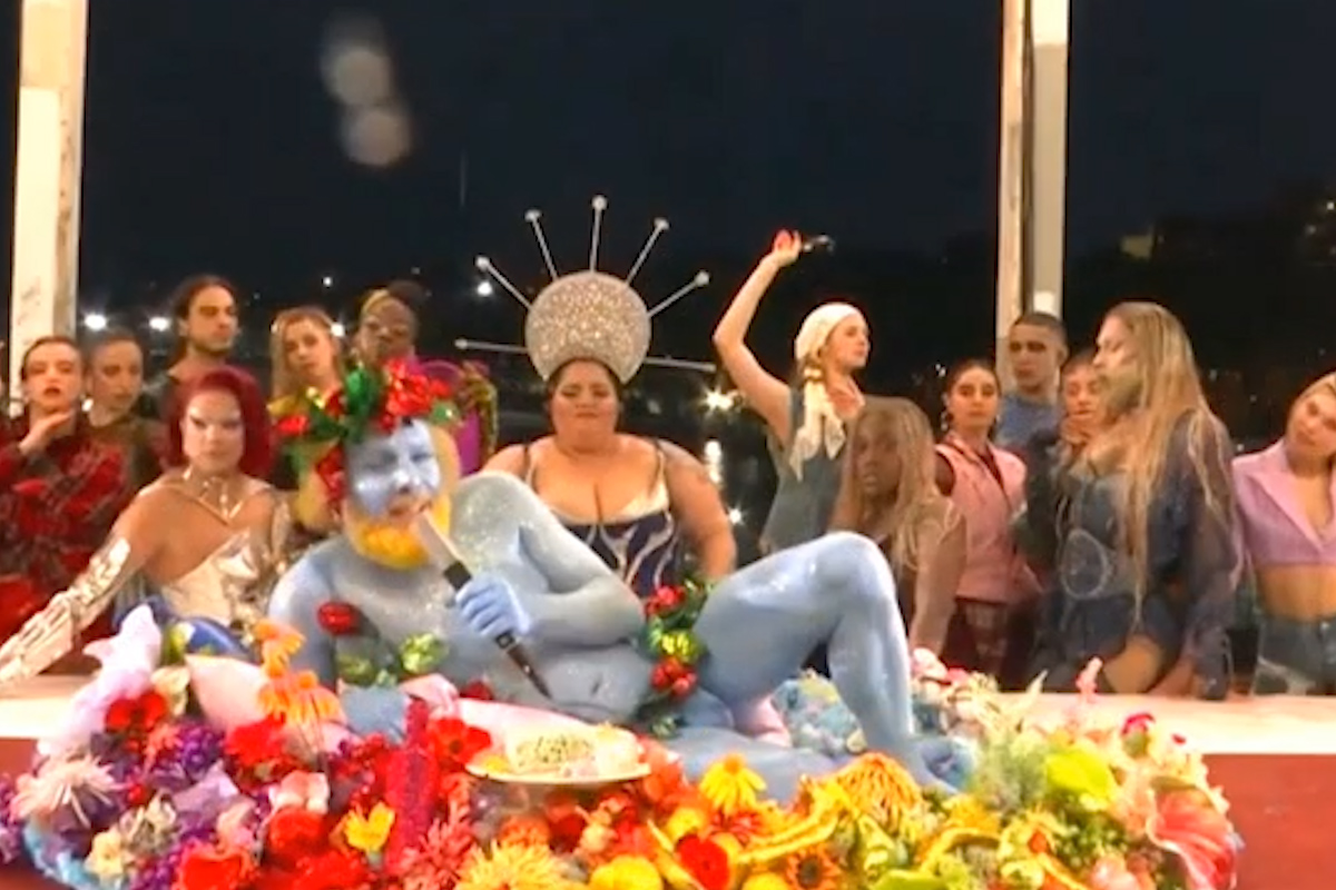 Olimpiadi Parigi, drag queen e Ultima Cena blasfema ma dal Papa in giù il silenzio è tombale