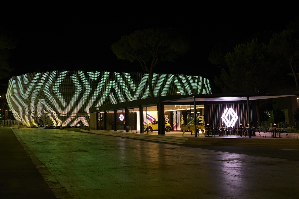 Renault Italia rinnova la partnership con Sport e Salute e presenta la R5 Arena a Roma Renault Italia rinnova la partnership con Sport e Salute e presenta la R5 Arena a Roma