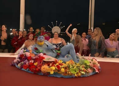 Olimpiadi 2024, gli esorcisti condannano l’Ultima Cena delle drag queen: “Blasfemia”