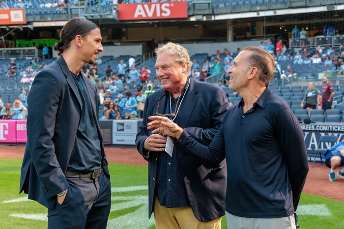 Calciomercato Milan, Samardzic vuole il Diavolo. E Fofana… Il dietro le quinte di Milan-Manchester City (le foto)