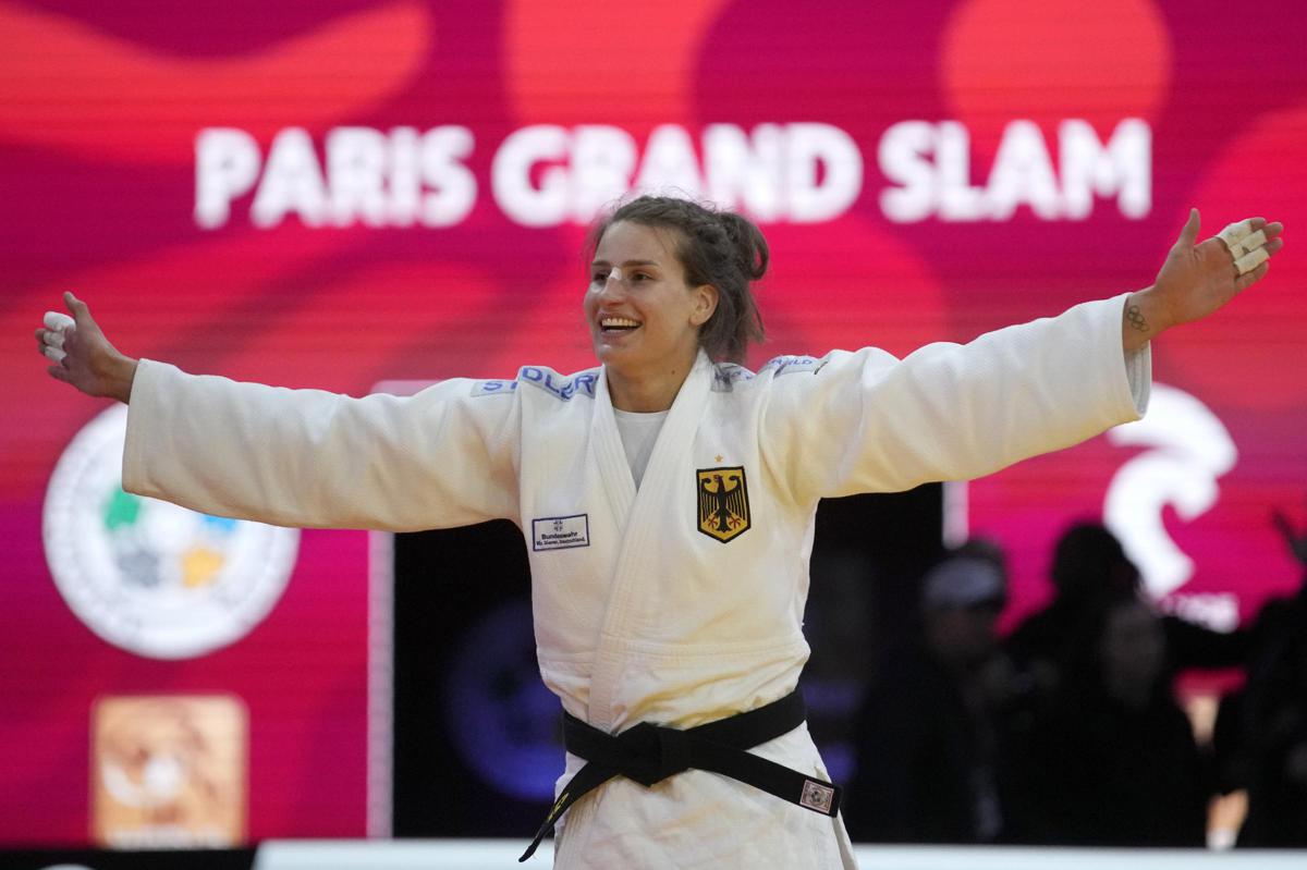 Parigi 2024, Alice Bellandi vince la medaglia d’oro nel judo (quinto trionfo alle Olimpiadi per l’Italia) Parigi 2024, Alice Bellandi vince la medaglia d’oro nel judo (quinto trionfo alle Olimpiadi per l’Italia)