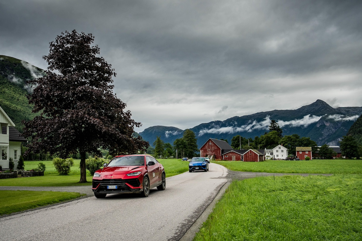 Lamborghini Urus S: un’avventura esclusiva tra i fiordi e la cucina norvegese