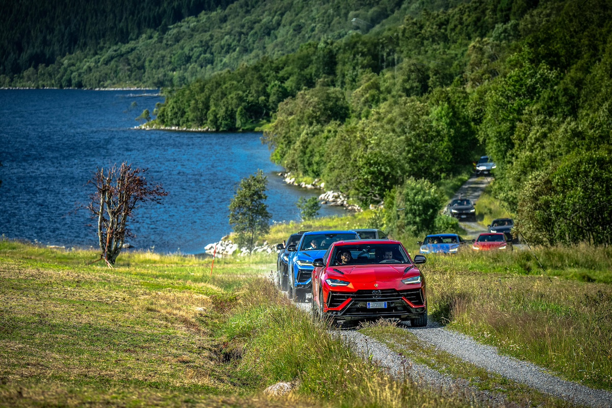 Lamborghini Urus S: un’avventura esclusiva tra i fiordi e la cucina norvegese