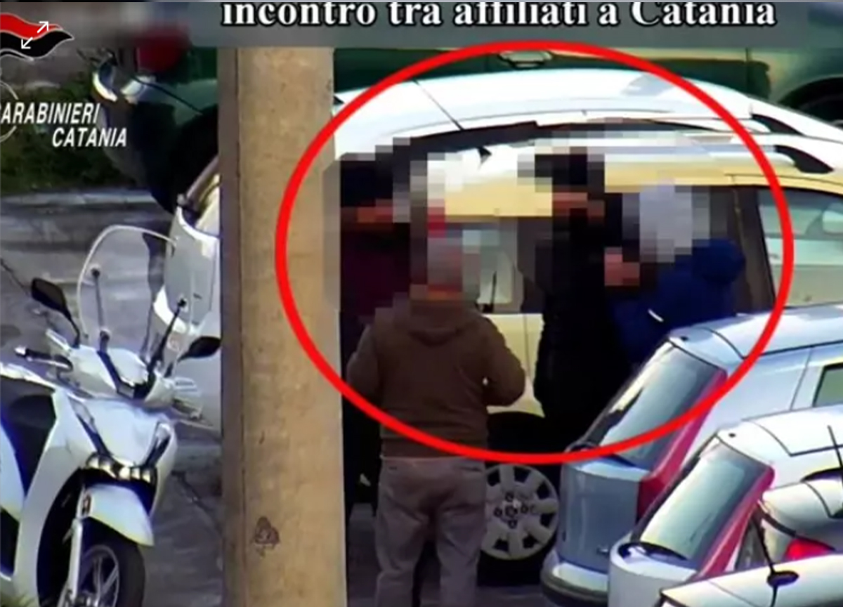 Catania, sgominato gruppo mafioso durante l’operazione “Leonida bis”: 13 arresti Catania, sgominato gruppo mafioso durante l’operazione “Leonida bis”: 13 arresti