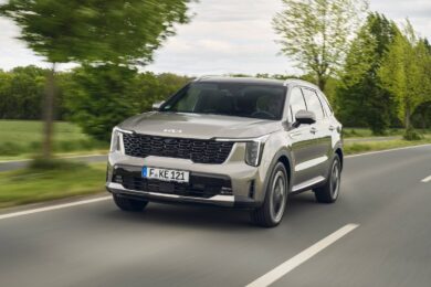 Nuovo Kia Sorento, disponibili in Italia le versioni elettrificate full hybrid e plug-in hybrid