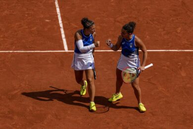 Parigi 2024, Errani-Paolini doppio d’oro. E per Paltrinieri (con la febbre) medaglia incredibile nei 1500
