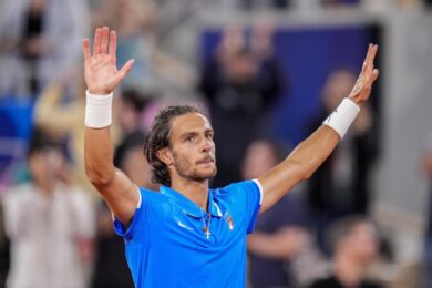 Parigi 2024, Musetti: bronzo storico (Medaglia? Un sogno”). Delusione Fabbri. E Quadarella…